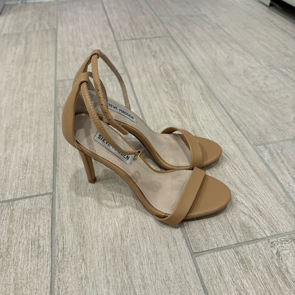 Steve Madden Heels - Picture 5 of 6